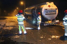 Tankwagen vat vlam met resten benzine