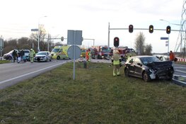 Botsing tussen twee auto's in Zeewolde