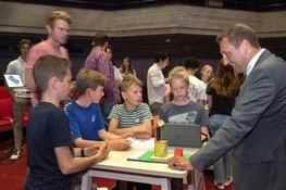 Scholieren presenteren innovatieve oplossingen tijdens Talent kleurt Flevoland event