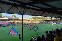 VVV Venlo opent sterk met winst op Almere City FC