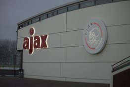 Almere City FC wint bij Jong Ajax