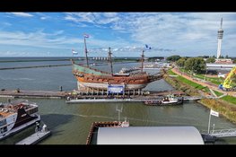 Schip de Batavia voor laatste keer aangekomen in Lelystad
