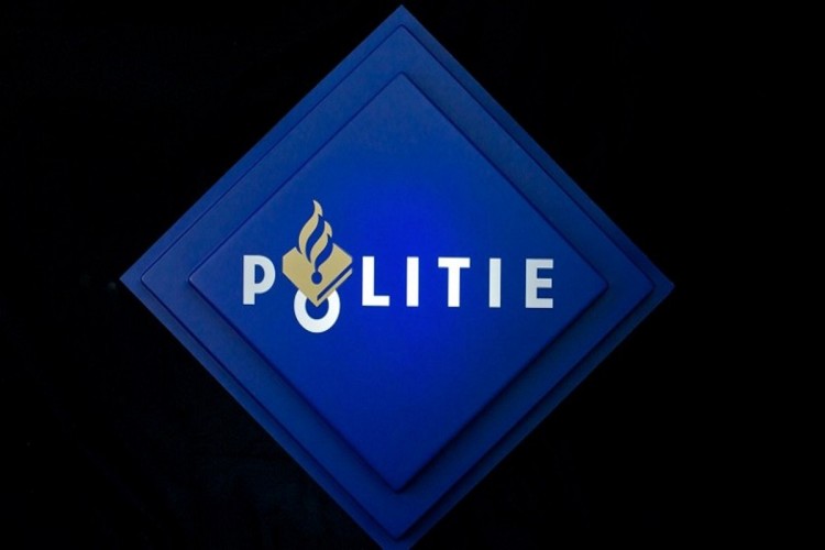 Politie zoekt getuigen van verlaten plaats ongeval